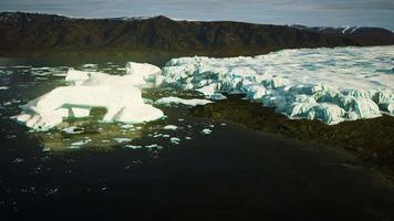 efecto del calentamiento global sobre el derretimiento de los glaciares en noruega
