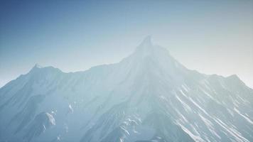 montagne delle alpi dall'aria video