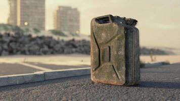 velho recipiente de combustível de metal no estacionamento da praia video