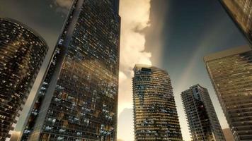 gratte-ciel ou bâtiments modernes de la ville video