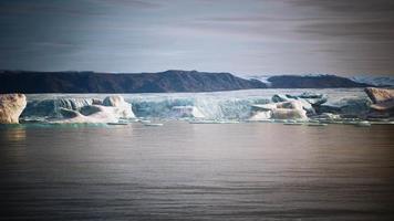 many melting icebergs in Antarctica