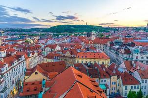 vista panorámica aérea superior del casco antiguo de praga stare mesto centro histórico de la ciudad foto