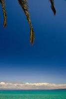 paraíso azul agua de toroneos kolpos golfo, pefkohori, grecia foto