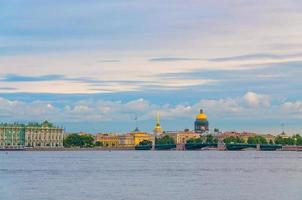 paisaje urbano de la ciudad de san petersburgo foto