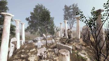 antika romerska ruiner med trasiga statyer video