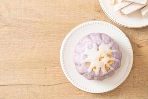 taro bun with white sugar cream and nut photo