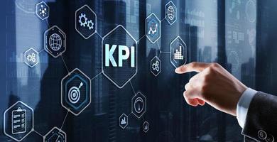 Kpi indicador de rendimiento clave concepto de tecnología de Internet empresarial en pantalla virtual foto