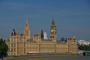 houses of parliament photo