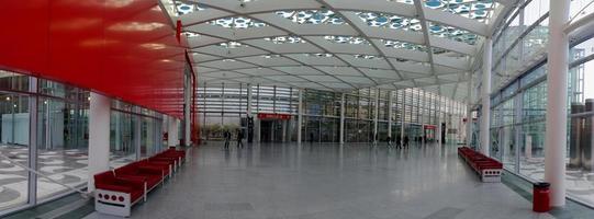 gran sala de panorama de cristal foto