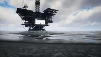 gran plataforma de perforación de plataformas petroleras en alta mar del océano pacífico