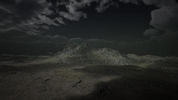 vista desde la montaña en una tormenta video