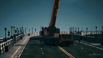 snelwegbrug in aanbouw video