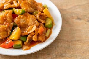 Stir fried sweet and sour sauce with pork photo