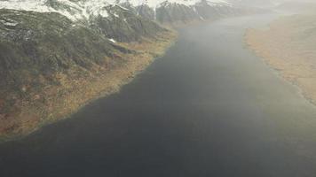 vue d'oiseau du fjord en norvège video