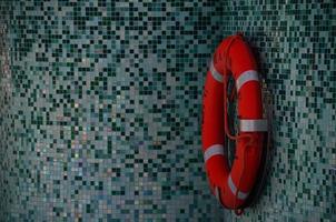 lifebuoy on a wall photo