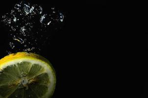 lemon in water photo