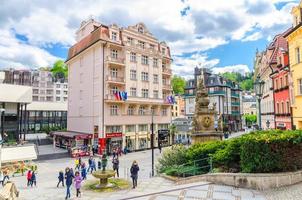 Karlovy Vary, República Checa, 10 de mayo de 2019, centro de la ciudad de Carlsbad foto