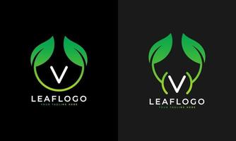 diseño del logotipo de la letra v de la hoja verde de la naturaleza. logotipo de monograma. icono del alfabeto de hojas verdes. utilizable para logotipos comerciales, científicos, sanitarios, médicos y naturales.elemento de plantilla de diseño de logotipo vectorial plano. eps10 vector