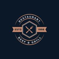 insignia retro vintage para el símbolo del diseño del emblema del logotipo del restaurante y la cafetería vector