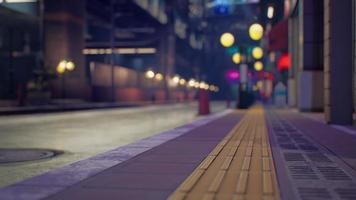 escena nocturna de la ciudad de Japón con luces de neón foto