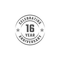 Insignia de emblema de celebración de aniversario de 16 años con color gris para evento de celebración, boda, tarjeta de felicitación e invitación aislada en fondo blanco vector