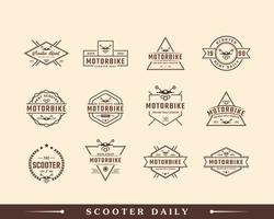 conjunto de inspiración de diseño de logotipo de alquiler de moto y scooter de emblema de insignia de etiqueta retro vintage clásico vector