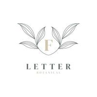 letra inicial f logotipo floral y botánico. hoja de naturaleza femenina para salón de belleza, masajes, cosméticos o símbolo de icono de spa vector