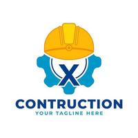 letra inicial x con equipo y casco. concepto de logotipo de construcción e ingeniería vector