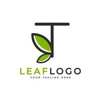 logotipo creativo de la letra inicial t. estilo lineal de forma negra vinculado con el símbolo de hoja verde. utilizable para logotipos de negocios, salud, naturaleza y granjas. elemento de plantilla de ideas de diseño de logotipo de vector plano. eps10