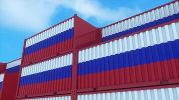 Los contenedores con bandera de rusia se encuentran en la terminal de contenedores. concepto de exportación o importación de rusia. representación 3d foto