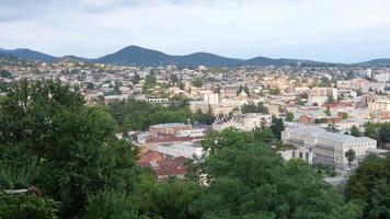 panorama del casco antiguo de tbilisi desde la vista superior video