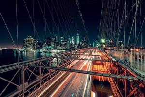 4k sequência de timelapse de nova york, eua - ponte do brooklyn à noite