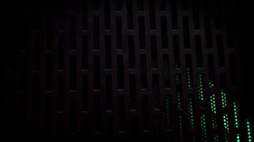 fondo de tecnología creativa de una caja de computadora de juego moderna con ventiladores de refrigeración rgb. fondo oscuro con luces led multicolores giratorias. video