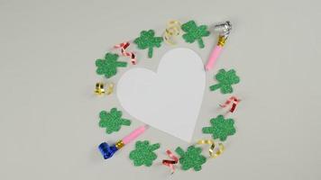 St.Patrick 's Day. Shamrock leaves on a gray background. Carnival. View from above. Save space in your heart. video