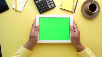 top view of businessman using digital tablet on office desk video