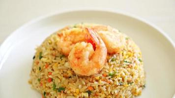 homemade fried shrimps fried rice on plate in Thai style - Asian food style video