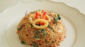 fried rice with squid and basil in Thai style - Asian food style video