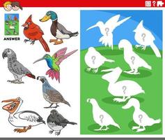 juego de combinación de formas con personajes de animales de pájaros de dibujos animados vector