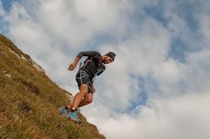 bergamo italia 2017 carrera de montaña de 38 km foto