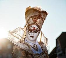 carnaval veneciano en rosheim, alsacia, francia. foto