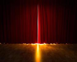 red curtain background photo