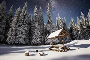 árbol mágico de invierno cubierto de nieve foto