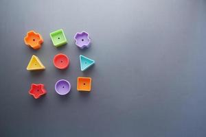 formas geométricas para juegos y aprendizaje infantil. foto
