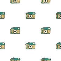 Photo camera vintage seamless pattern. Retro photo cameras design. Repeated texture in doodle style. vector