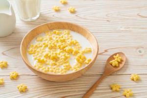 cereals with fresh milk photo