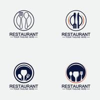 establecer el logotipo del restaurante con icono de cuchara y tenedor, concepto de bebida de comida de diseño de menú para cafetería restaurante vector