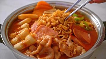 Budae Jjigae or Budaejjigae or Army stew or Army base stew video