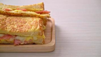 rabanada caseira presunto bacon queijo sanduíche com ovo video