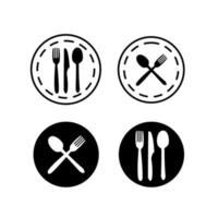 plato y cubiertos. juego de plato con tenedor, cuchara y cuchillo. iconos de cubiertos y alimentos. ilustración vectorial vector