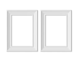 establecer 2 maquetas de marco de imagen de retrato vertical de 2x3 a4. papel realista, madera o plástico blanco en blanco. plantilla de maqueta de marco de póster aislado sobre fondo blanco. procesamiento 3d foto